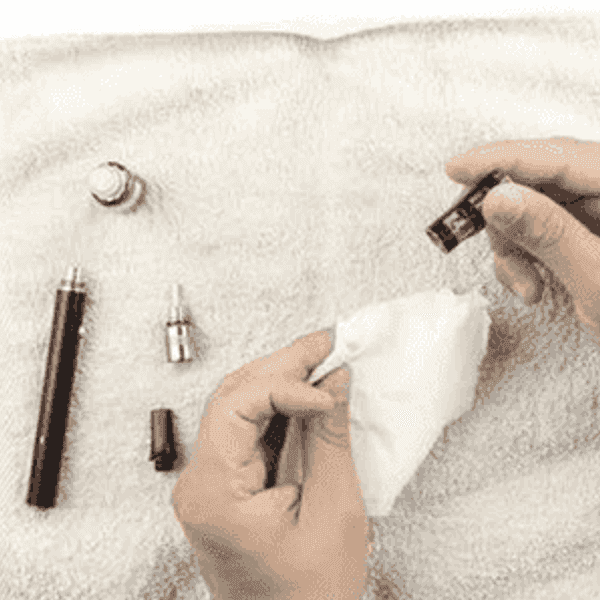Cleaning Vape:How Dirty Is a Vape If Not Cleaned Regularly? 1 Cleaning Vape:How Dirty Is a Vape If Not Cleaned Regularly? new-vape.com